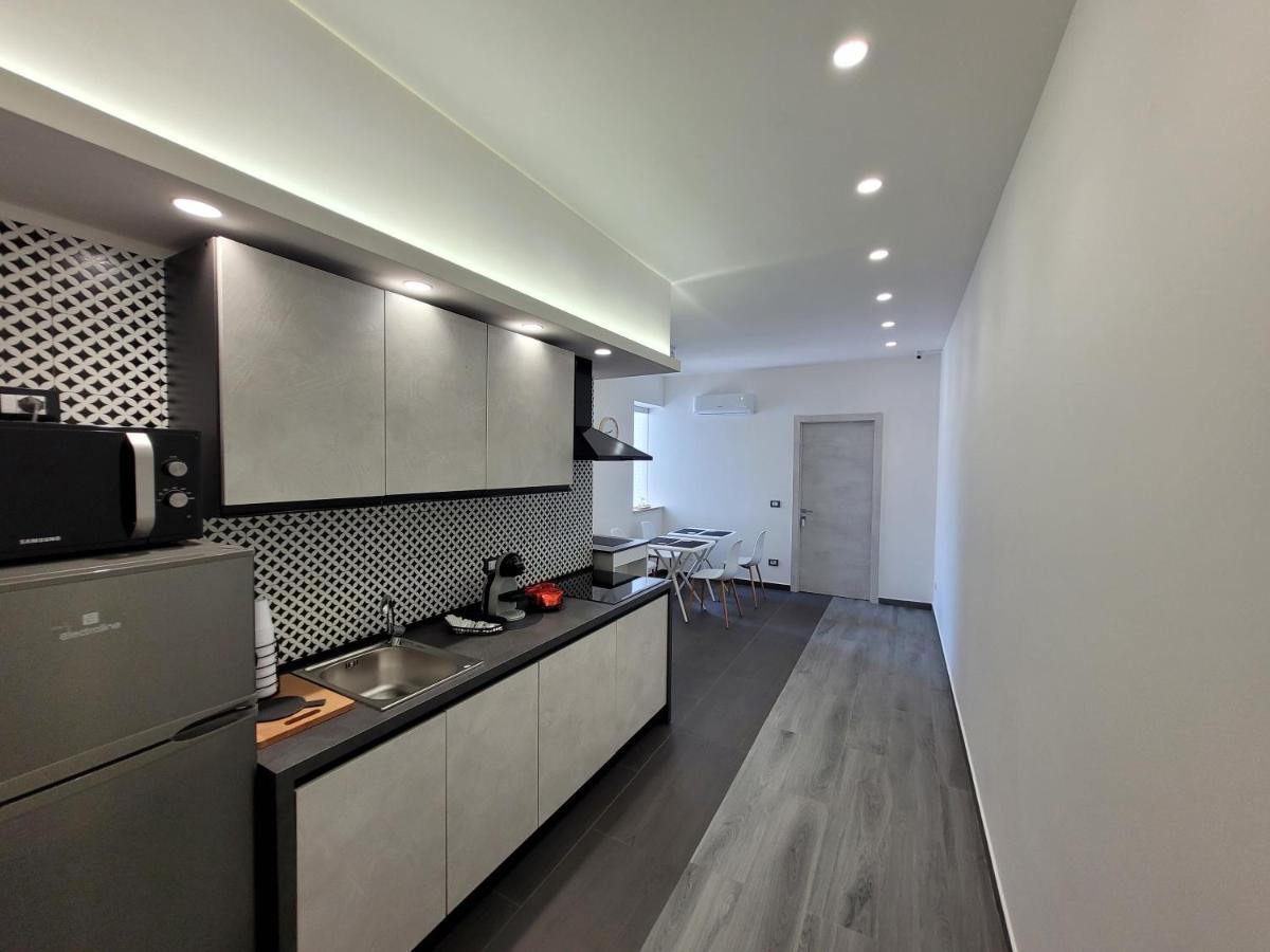 Sp Rooms Isola delle Femmine Luaran gambar